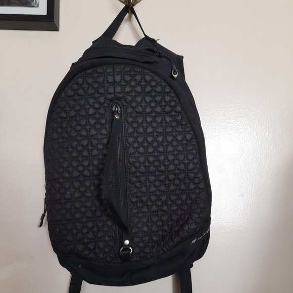 Classic waffled Sherpani mini backpack - Picture 1 of 3